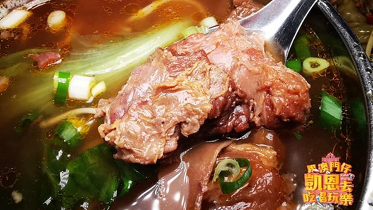 在地人激推!台中捷運美食15站50家:龍虎麵、巨無霸生蠔、活龍蝦粥 在地人激推!台中捷運美食15站50家:龍虎麵、巨無霸生蠔、活龍蝦粥