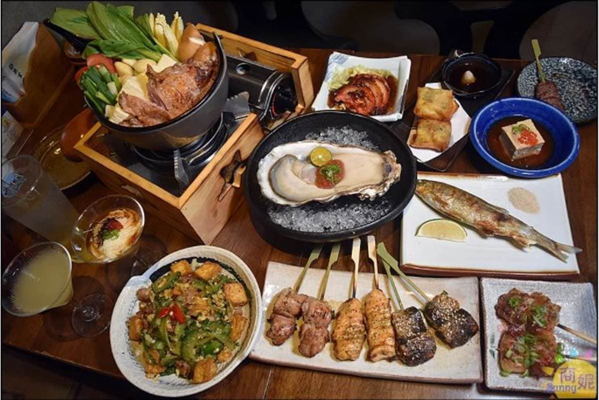在地人激推!台中捷運美食15站50家:龍虎麵、巨無霸生蠔、活龍蝦粥 在地人激推!台中捷運美食15站50家:龍虎麵、巨無霸生蠔、活龍蝦粥