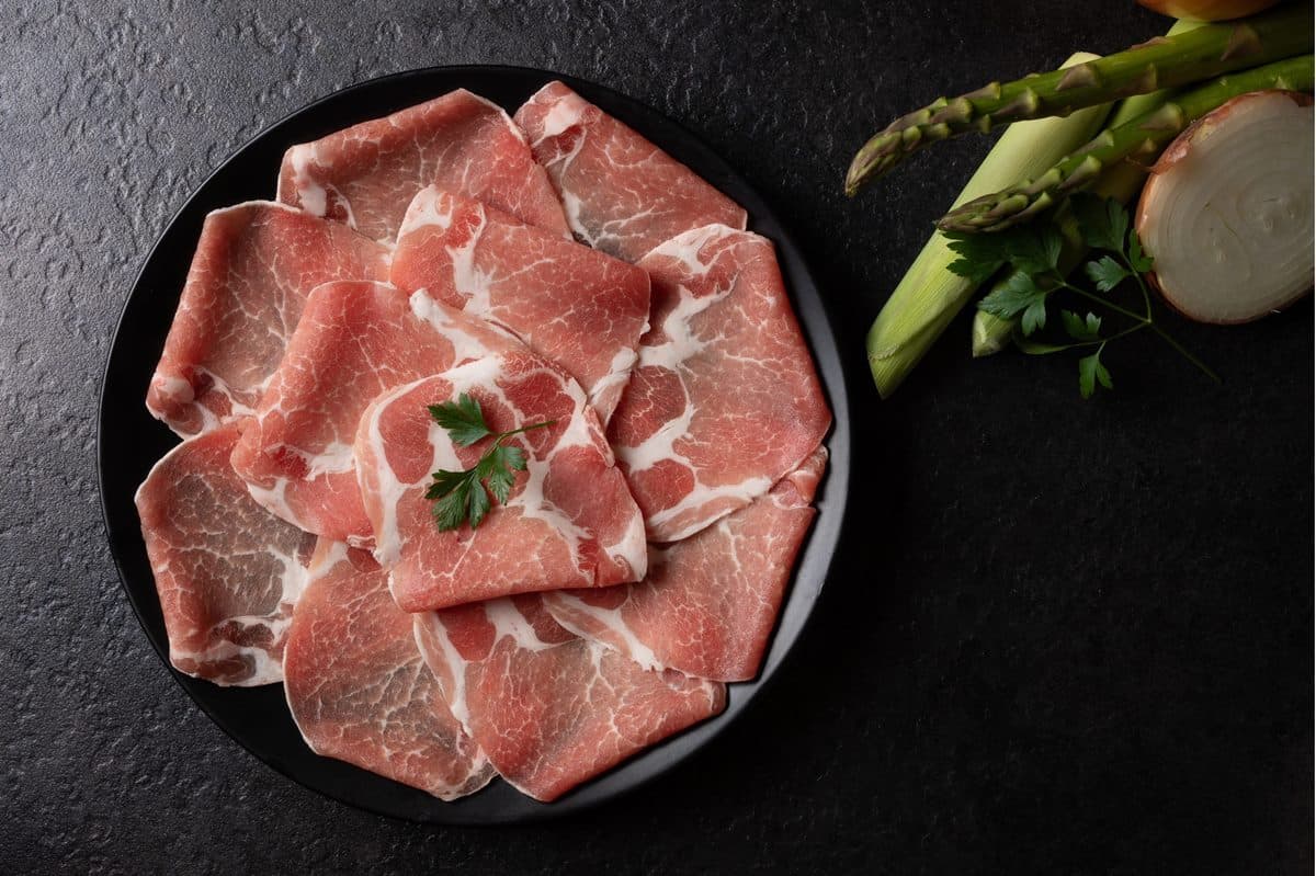 免費換肉肉!肉多多5月憑發票換「7種食材任選1項」,這兩間加碼換蛤蜊、龍蝦加購價 免費換肉肉!肉多多5月憑發票換「7種食材任選1項」,這兩間加碼換蛤蜊、龍蝦加購價