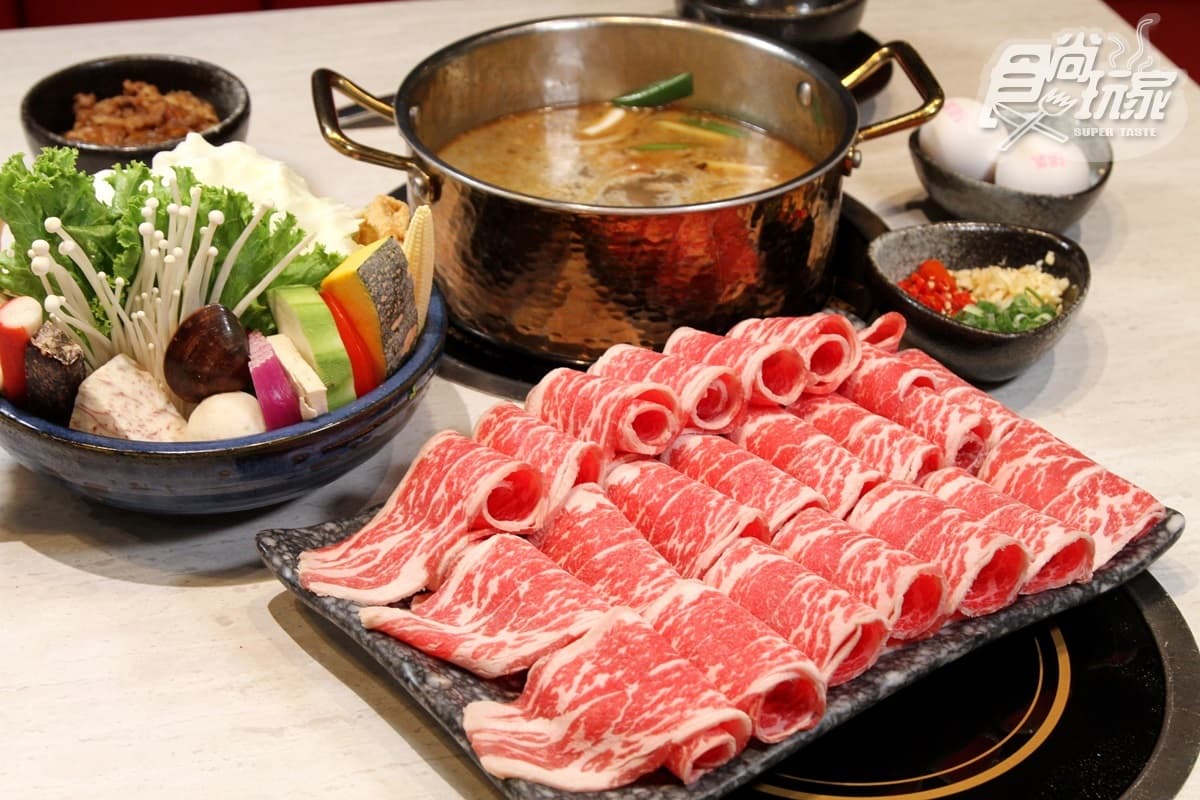 【新開店】點鍋送海鮮船!全台最潮沙茶火鍋插旗台南,浮誇霸王餐吃得到2龍蝦、大牡蠣 【新開店】點鍋送海鮮船!全台最潮沙茶火鍋插旗台南,浮誇霸王餐吃得到2龍蝦、大牡蠣