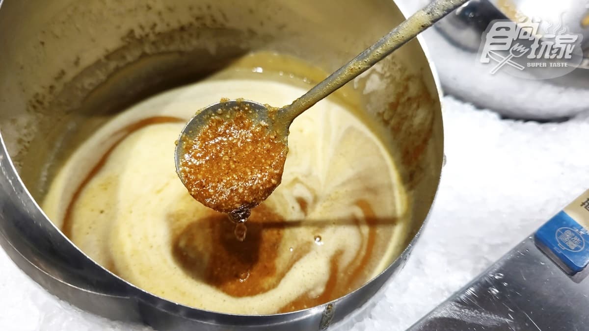 【新開店】點鍋送海鮮船!全台最潮沙茶火鍋插旗台南,浮誇霸王餐吃得到2龍蝦、大牡蠣 【新開店】點鍋送海鮮船!全台最潮沙茶火鍋插旗台南,浮誇霸王餐吃得到2龍蝦、大牡蠣