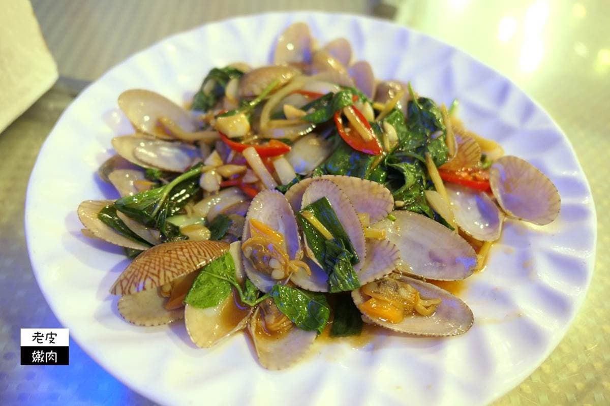 在地人推薦!基隆海鮮餐廳必點14樣好料:冠軍炒飯、熬6小時白鯧米粉湯、養生海燕窩 在地人推薦!基隆海鮮餐廳必點14樣好料:冠軍炒飯、熬6小時白鯧米粉湯、養生海燕窩