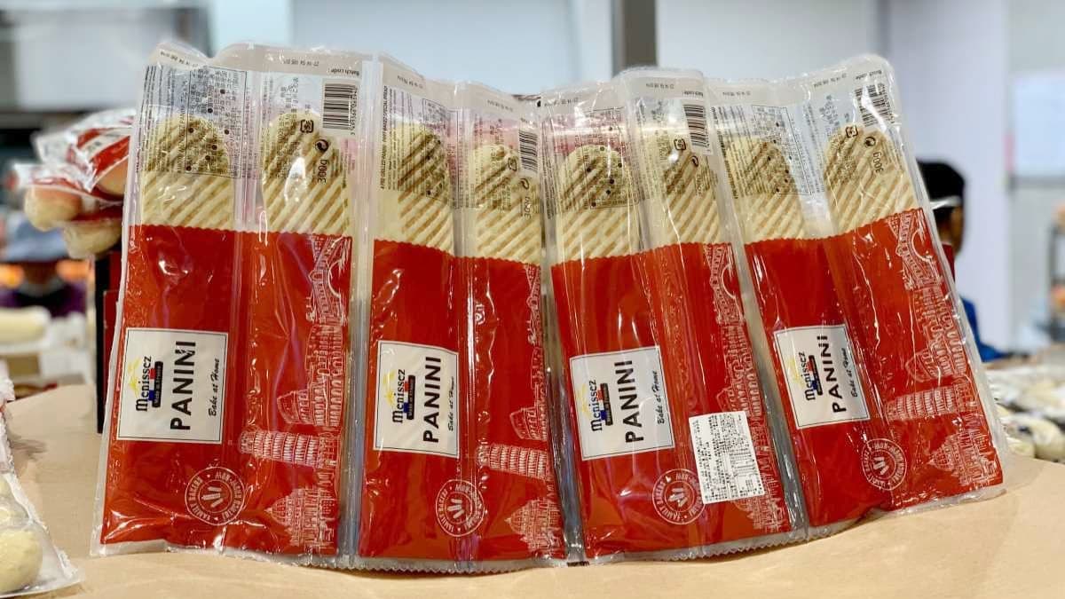 好市多再推半熟麵包!「半熟帕尼尼」一個只要11元,回烤後外酥內軟超唰嘴