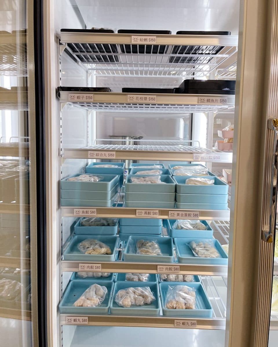 水水也愛!台南韓系裝潢「牛肉火鍋店」宛如美拍咖啡廳,手切溫體牛每日新鮮直送 水水也愛!台南韓系裝潢「牛肉火鍋店」宛如美拍咖啡廳,手切溫體牛每日新鮮直送