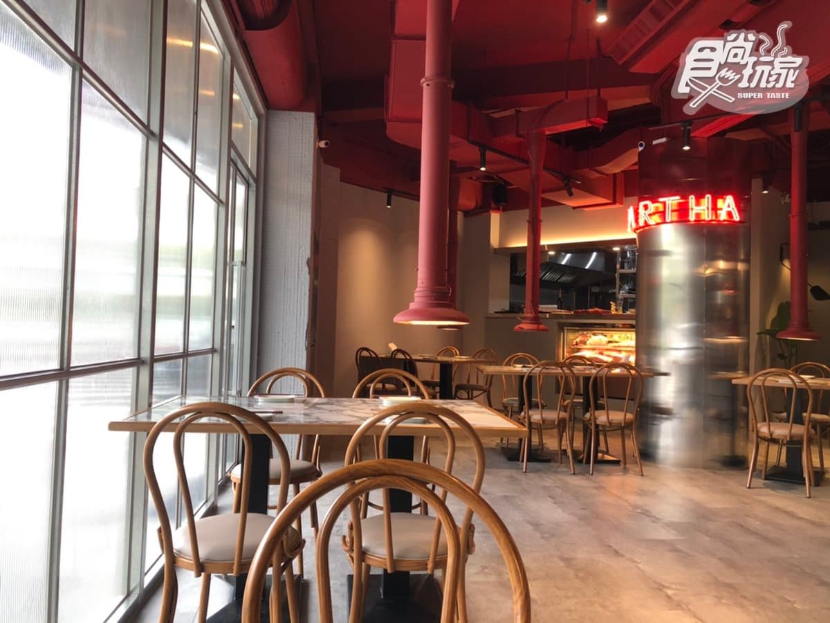【新開店】燒肉控先揪起來!台中新「燒肉餐酒館」,限時6天推加1元多喝1杯冰釀生啤 【新開店】燒肉控先揪起來!台中新「燒肉餐酒館」,限時6天推加1元多喝1杯冰釀生啤