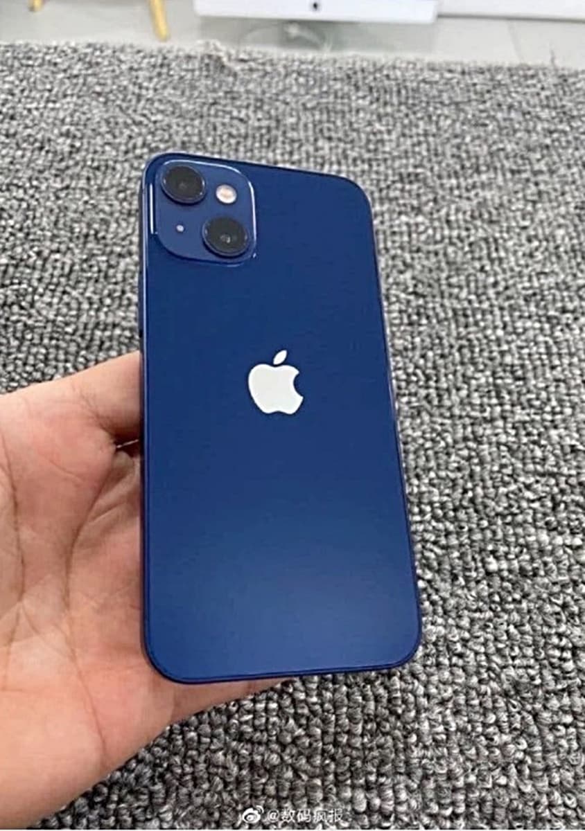 iPhone 13將有「7彩配色」!瀏海縮小、鏡頭不一樣,還有「彩虹筆電」出現了 iPhone 13將有「7彩配色」!瀏海縮小、鏡頭不一樣,還有「彩虹筆電」出現了