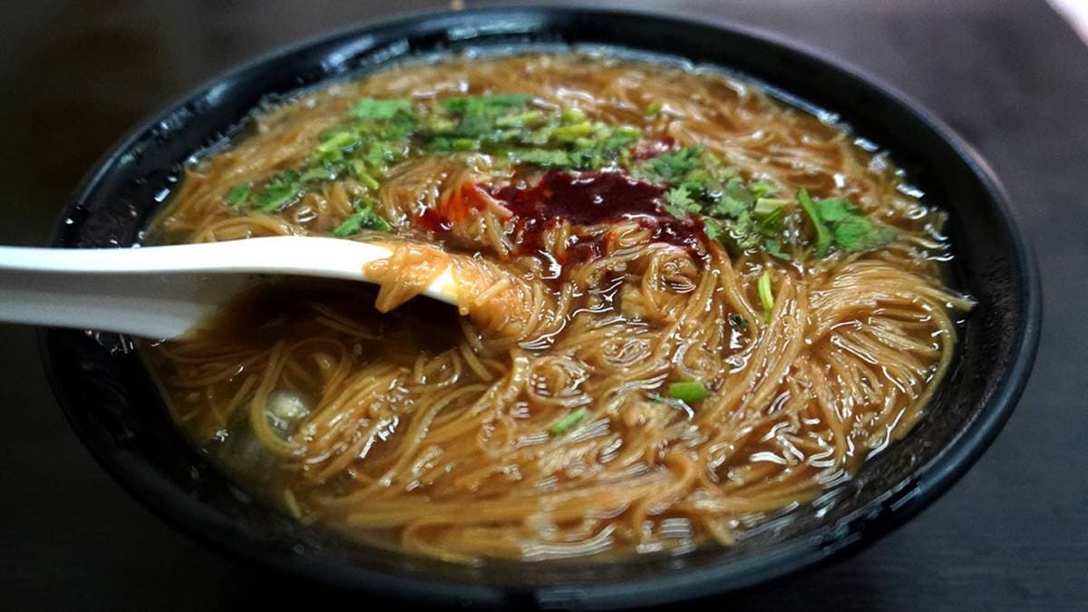 麵線控快筆記!6家基隆人口袋名單:大塊旗魚肉、柴魚金勾蝦湯頭、魚漿包大腸 麵線控快筆記!6家基隆人口袋名單:大塊旗魚肉、柴魚金勾蝦湯頭、魚漿包大腸