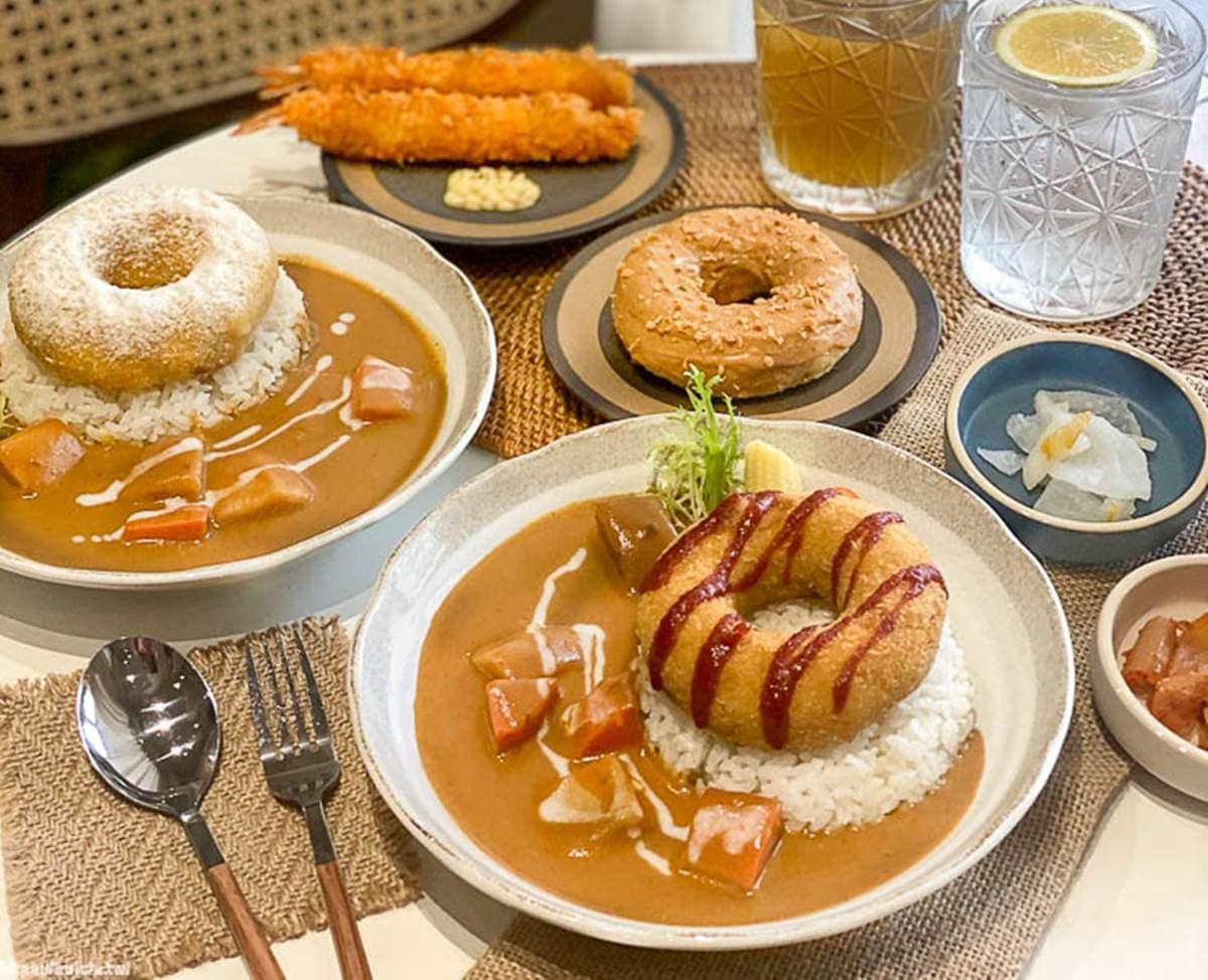 超有哏!台南5家包餡系甜甜圈:胖嘟嘟沙拉包、卡宴紅醬臭豆腐、牽絲Q彈麻糬 超有哏!台南5家包餡系甜甜圈:胖嘟嘟沙拉包、卡宴紅醬臭豆腐、牽絲Q彈麻糬