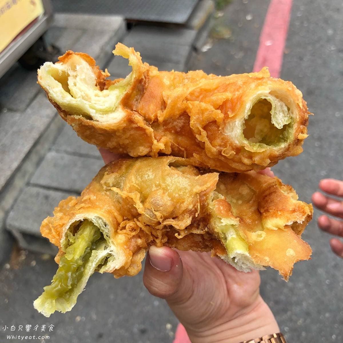 超有哏!台南5家包餡系甜甜圈:胖嘟嘟沙拉包、卡宴紅醬臭豆腐、牽絲Q彈麻糬 超有哏!台南5家包餡系甜甜圈:胖嘟嘟沙拉包、卡宴紅醬臭豆腐、牽絲Q彈麻糬