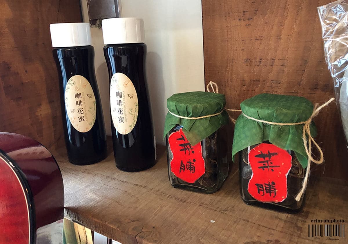 第4杯頭家請客!台中私人煎焙咖啡店太有哏:用碗喝「手沖」、必配老菜脯 第4杯頭家請客!台中私人煎焙咖啡店太有哏:用碗喝「手沖」、必配老菜脯