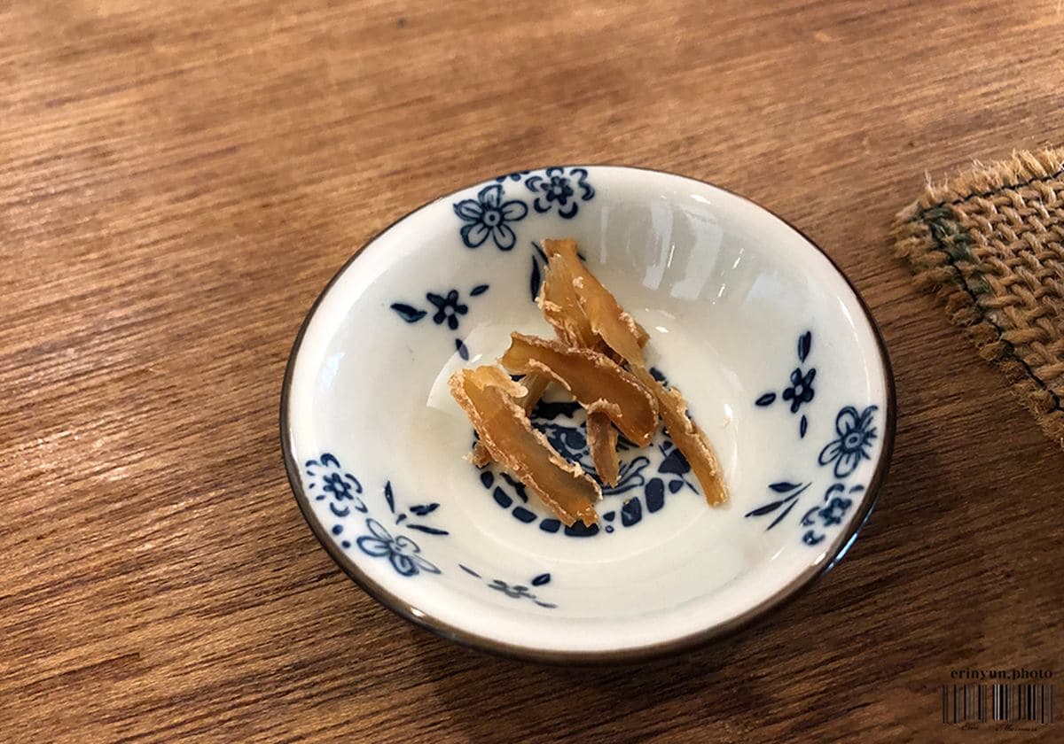 第4杯頭家請客!台中私人煎焙咖啡店太有哏:用碗喝「手沖」、必配老菜脯 第4杯頭家請客!台中私人煎焙咖啡店太有哏:用碗喝「手沖」、必配老菜脯