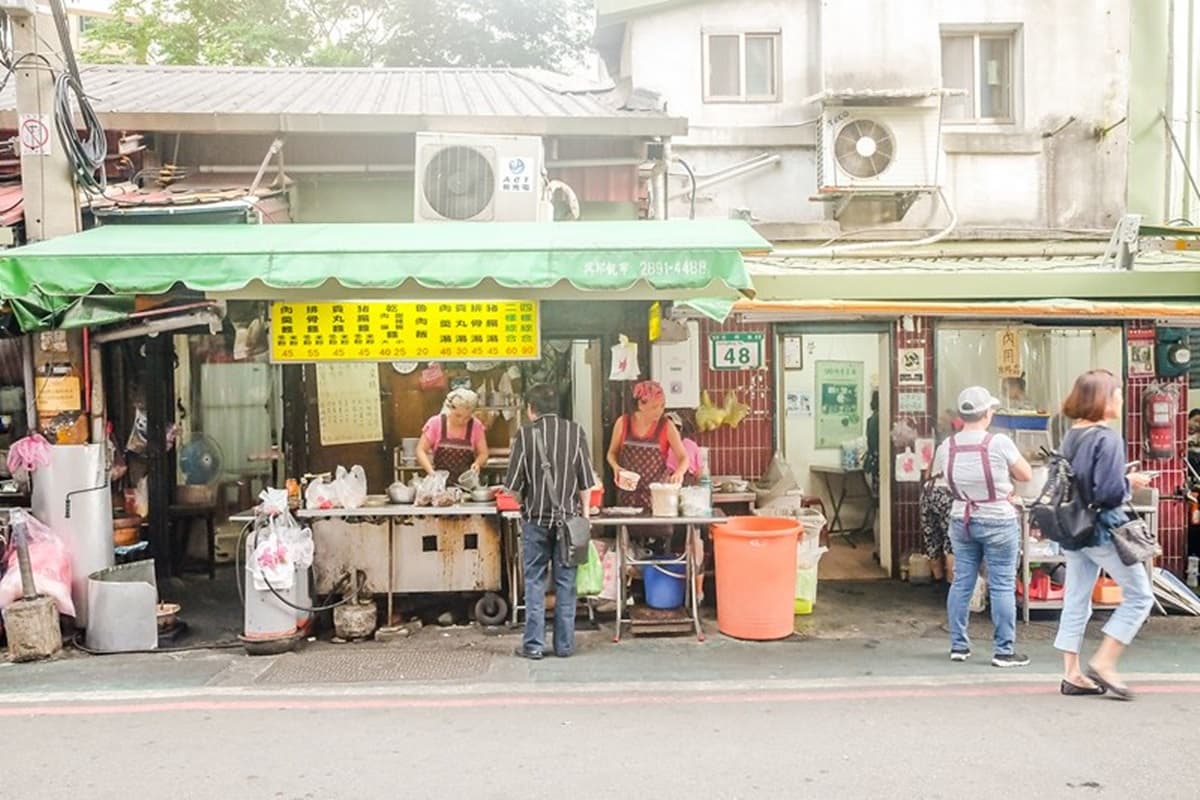 沒吃過不算來過!北投3家人氣肉羹:50年老店、厚漿裹噴汁肉條、帶勁麵條配黑白切 沒吃過不算來過!北投3家人氣肉羹:50年老店、厚漿裹噴汁肉條、帶勁麵條配黑白切