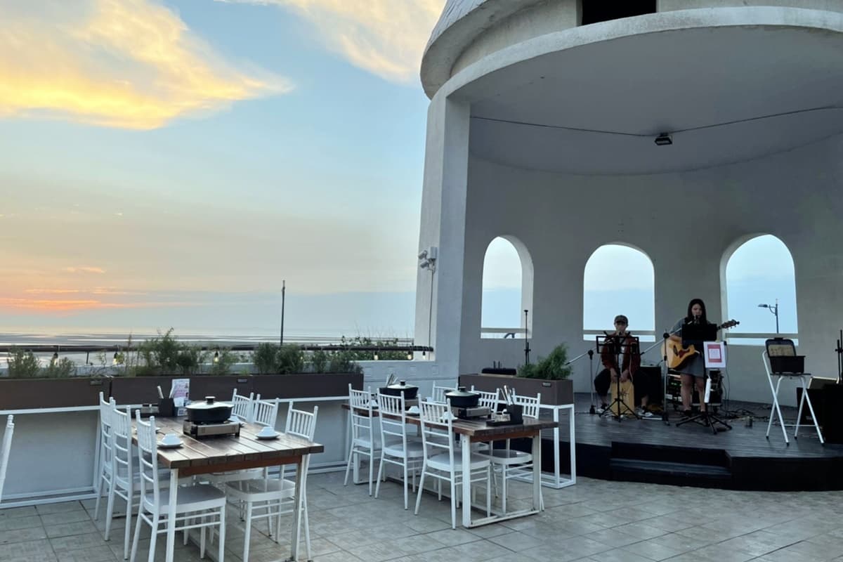 麻辣鍋+BBQ吃到飽!台中最新「O’view海景餐廳」,坐擁無敵海景、LIVE BAND超享受 麻辣鍋+BBQ吃到飽!台中最新「O’view海景餐廳」,坐擁無敵海景、LIVE BAND超享受