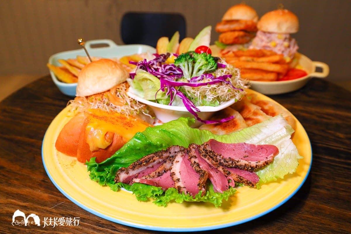 宜蘭味早午餐!三星蔥拉餅一口咬下蔥味滿滿,打卡必點「起司軟法配櫻桃鴨」 宜蘭味早午餐!三星蔥拉餅一口咬下蔥味滿滿,打卡必點「起司軟法配櫻桃鴨」