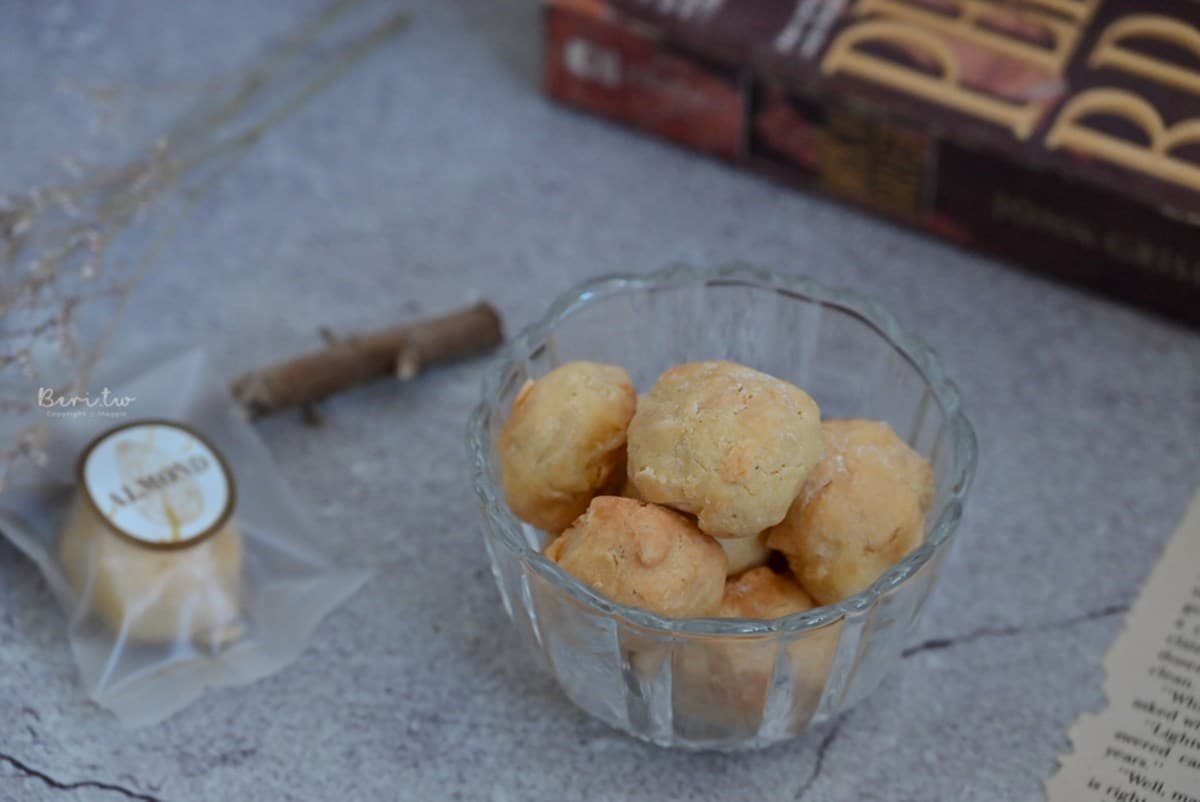 防疫也能吃甜甜!4家人氣宅配甜點:純手工「白色戀人」、限量雪球餅、得獎蜂巢糕 防疫也能吃甜甜!4家人氣宅配甜點:純手工「白色戀人」、限量雪球餅、得獎蜂巢糕