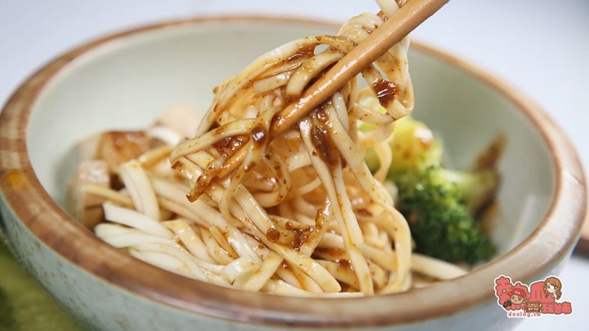 麵食控防疫必備!網推5家超唰嘴乾拌麵:大塊牛腱肉、獨門川麻醬、手工日曬關廟麵 麵食控防疫必備!網推5家超唰嘴乾拌麵:大塊牛腱肉、獨門川麻醬、手工日曬關廟麵