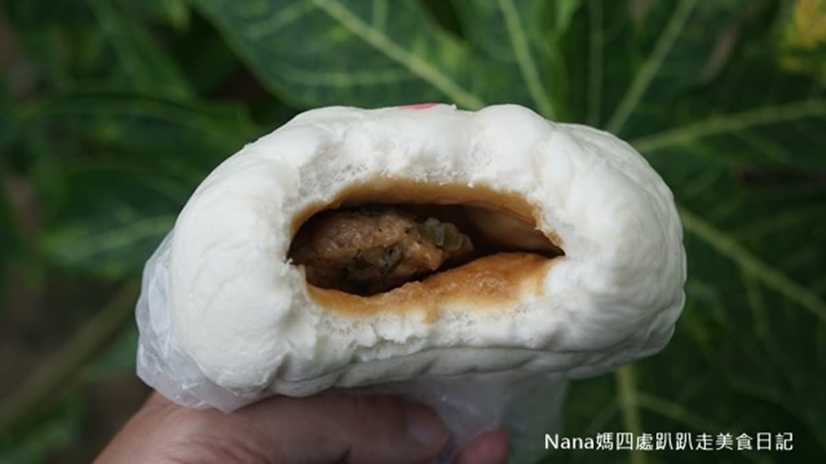 在地人從小吃到大!50年老店蛋餅包整塊油條、蘸「米漿」,神祕隱藏菜單也必嘗 在地人從小吃到大!50年老店蛋餅包整塊油條、蘸「米漿」,神祕隱藏菜單也必嘗
