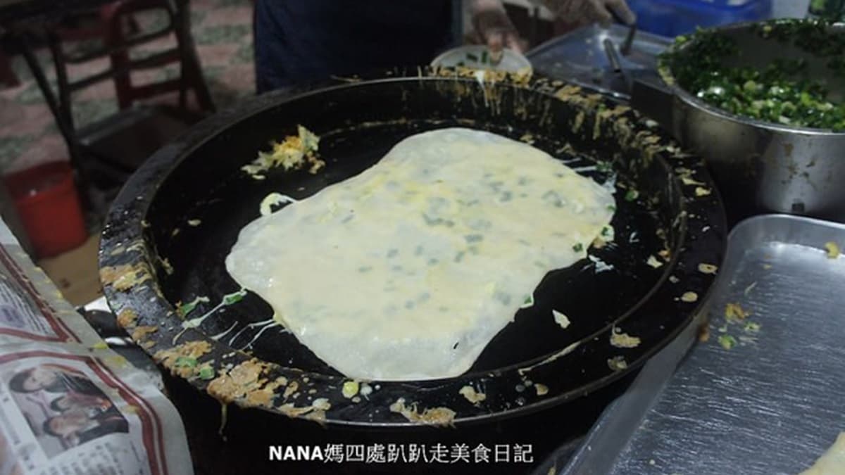 在地人從小吃到大!50年老店蛋餅包整塊油條、蘸「米漿」,神祕隱藏菜單也必嘗 在地人從小吃到大!50年老店蛋餅包整塊油條、蘸「米漿」,神祕隱藏菜單也必嘗