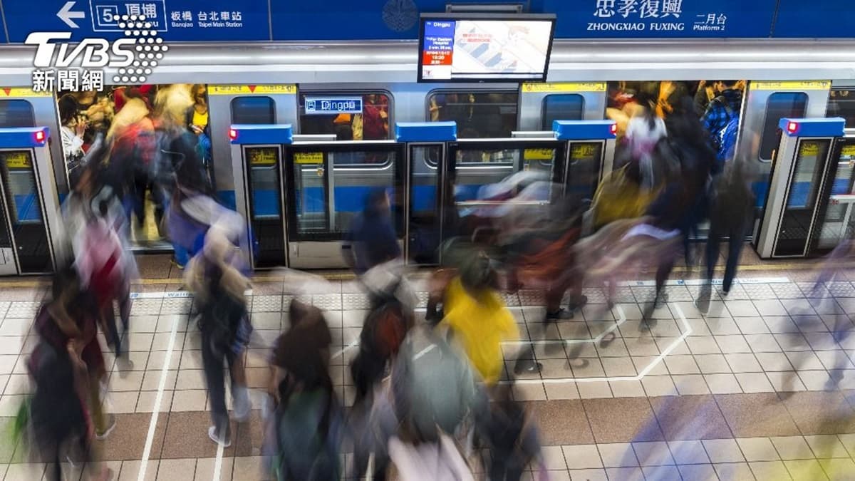 上班族注意!各大防疫保單「住院理賠」條件大放寬,通勤途中染疫「勞保也能理賠」 上班族注意!各大防疫保單「住院理賠」條件大放寬,通勤途中染疫「勞保也能理賠」
