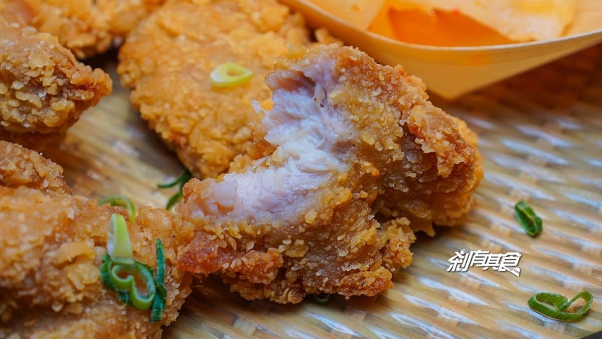 外帶享9折!台中超豪華拉麵必嘗「和牛+海鮮」組合,限量松露烤雞晚來吃不到 外帶享9折!台中超豪華拉麵必嘗「和牛+海鮮」組合,限量松露烤雞晚來吃不到