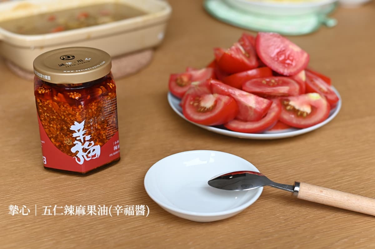 居家料理神救援!5款人氣拌麵醬:5種堅果仁辣油、古早味鵝油香蔥、65年老店獨門沙茶 居家料理神救援!5款人氣拌麵醬:5種堅果仁辣油、古早味鵝油香蔥、65年老店獨門沙茶