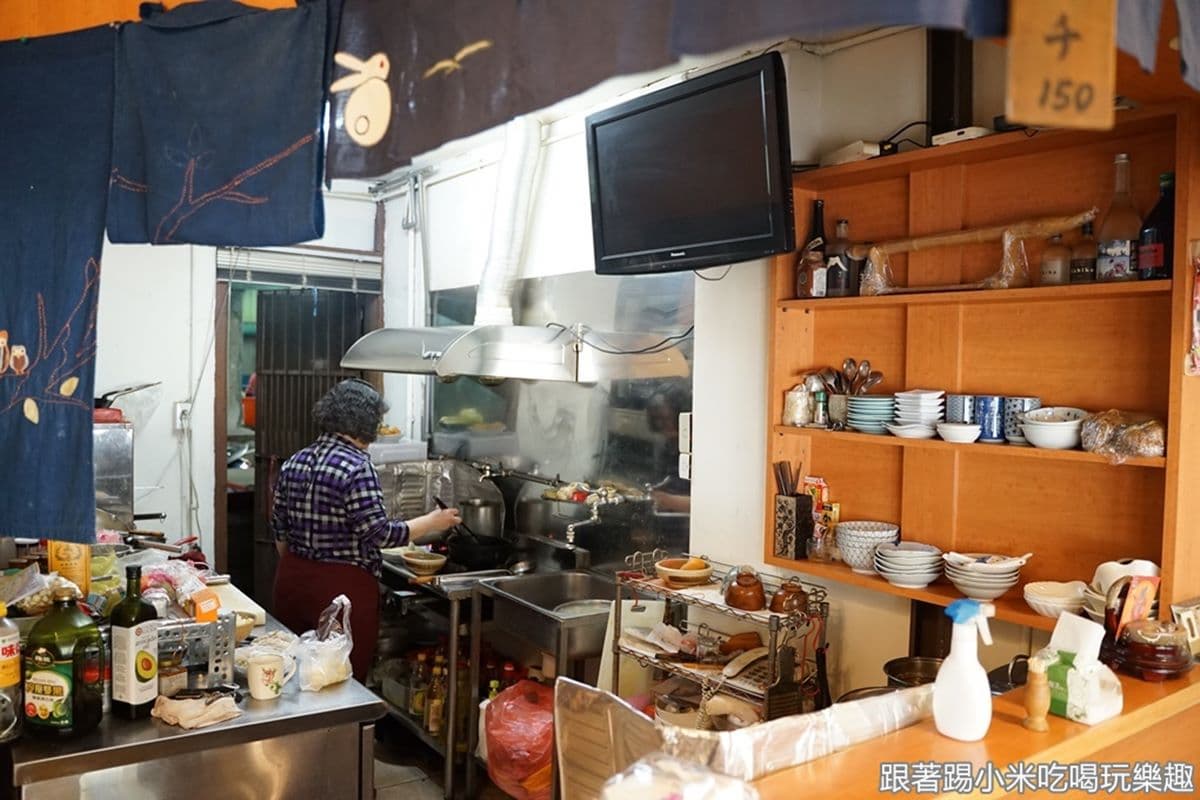 老闆娘手工製作!媽媽味小吃藏身老舊木屋,暖心關東煮必點扎實豬肉蛋 老闆娘手工製作!媽媽味小吃藏身老舊木屋,暖心關東煮必點扎實豬肉蛋