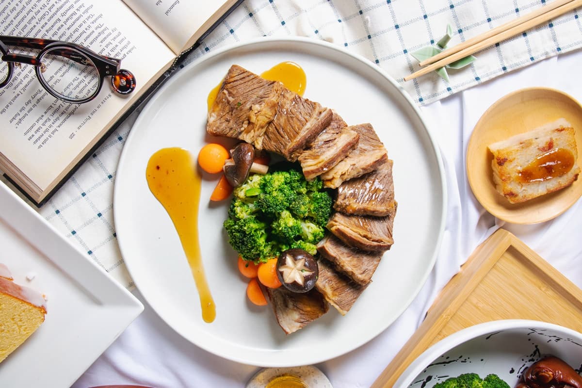 把台南搬回家吃!超狂「府城星級美食包」一次吃遍6家飯店,牛排、米糕和法式甜點都有 把台南搬回家吃!超狂「府城星級美食包」一次吃遍6家飯店,牛排、米糕和法式甜點都有