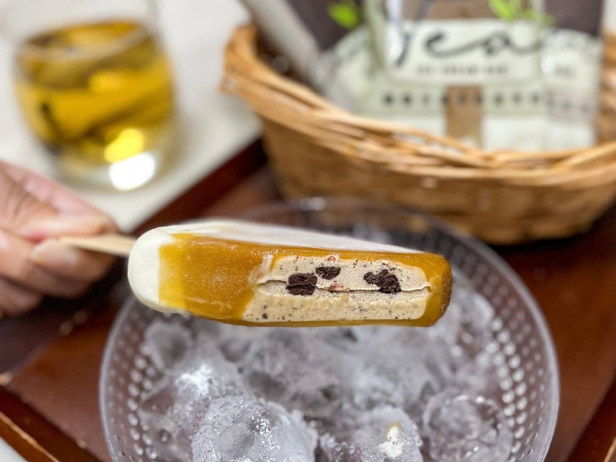 布朗尼+濃奶茶必須吃!全家聯手WACOOKIES賣冰,2款「奶茶系雪糕」再享2件現省29元 布朗尼+濃奶茶必須吃!全家聯手WACOOKIES賣冰,2款「奶茶系雪糕」再享2件現省29元