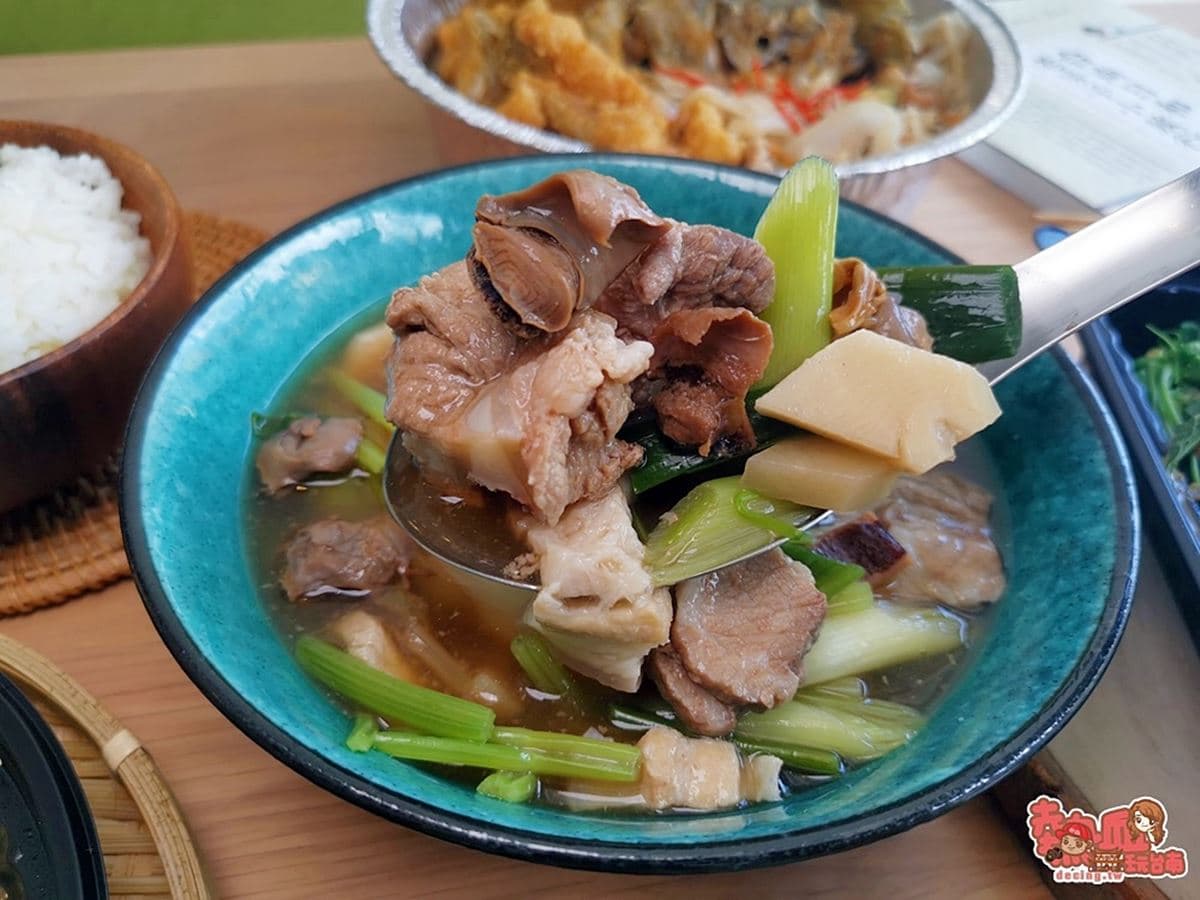 把辦桌菜帶回家!無菜單料理推限量「預訂外帶服務」,先搶古早味東坡肉、魷魚螺肉蒜湯 把辦桌菜帶回家!無菜單料理推限量「預訂外帶服務」,先搶古早味東坡肉、魷魚螺肉蒜湯