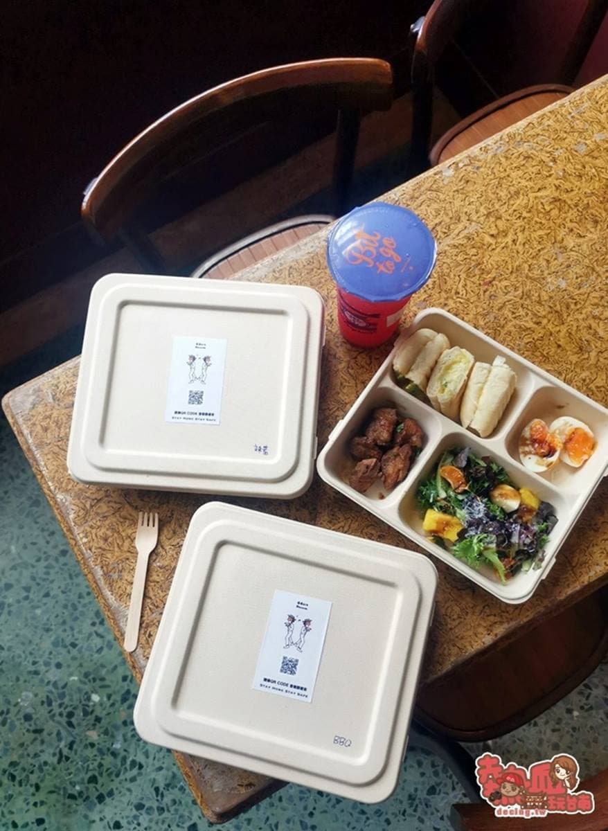連DJ也能外帶!復古早午餐店「帕里尼餐盒」邊吃還能邊聽音樂,最推香酥脆BBQ口味 連DJ也能外帶!復古早午餐店「帕里尼餐盒」邊吃還能邊聽音樂,最推香酥脆BBQ口味