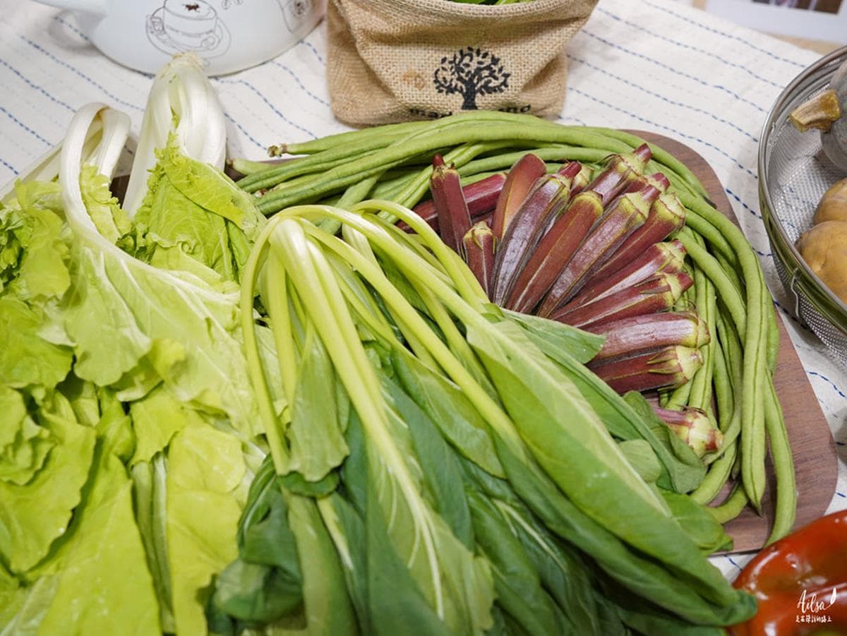 包辦1週食材!農夫市集「有機蔬菜箱」只要680元,裝滿9種「5色蔬果」超划算 包辦1週食材!農夫市集「有機蔬菜箱」只要680元,裝滿9種「5色蔬果」超划算