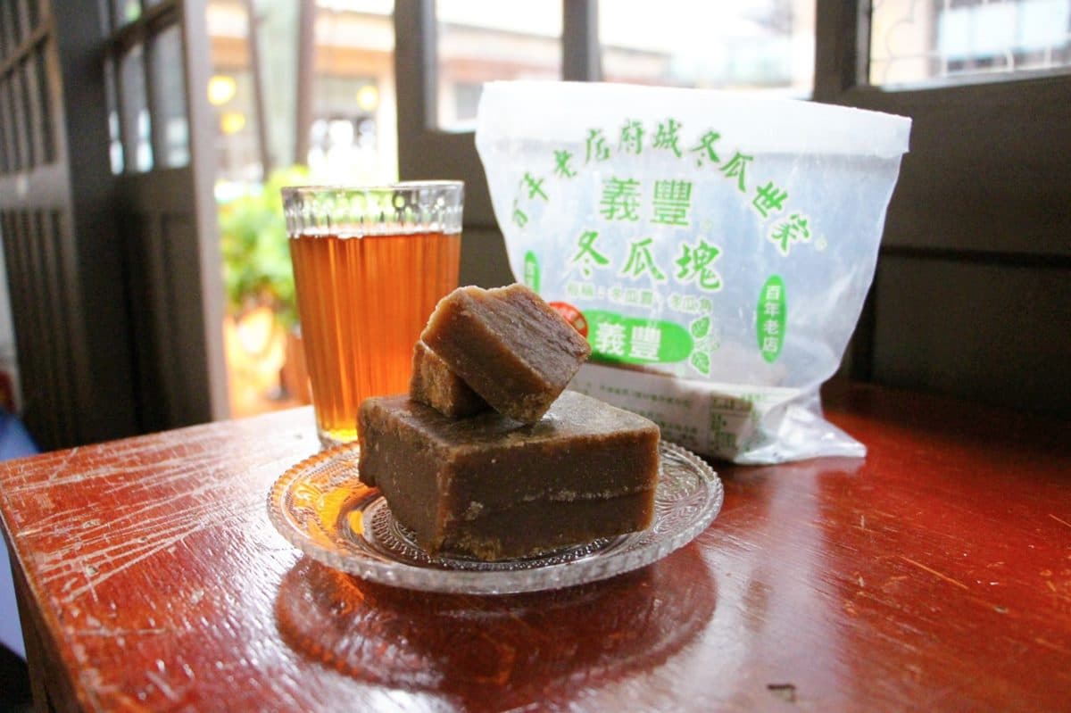 一秒到台南!超狂「林百貨零嘴箱」6家百年夯店吃得到,安平蜜餞、煎餅和冬瓜茶都有 一秒到台南!超狂「林百貨零嘴箱」6家百年夯店吃得到,安平蜜餞、煎餅和冬瓜茶都有