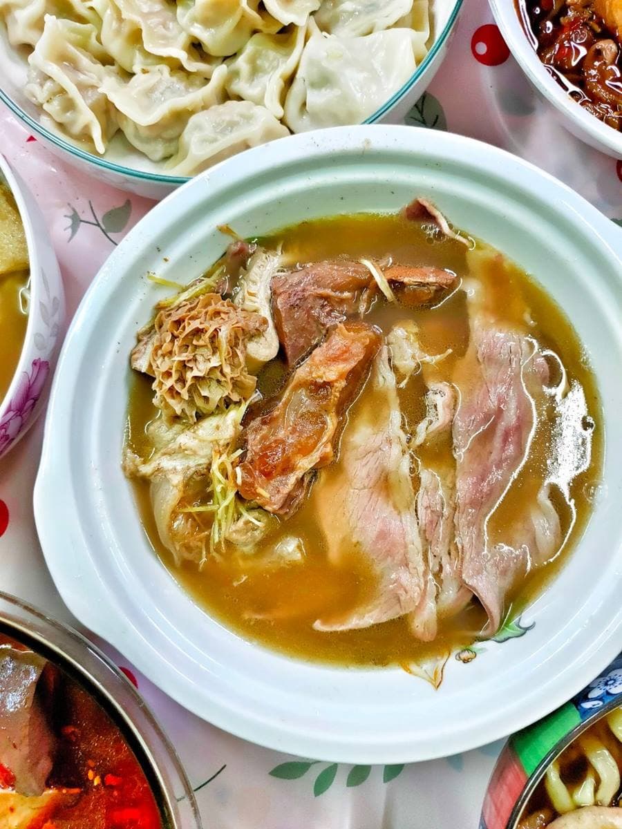 宅配美食再+1!人氣牛肉麵浮誇「手沖牛小排」在家也能吃,嗜辣必嘗油泡3天麻辣湯 宅配美食再+1!人氣牛肉麵浮誇「手沖牛小排」在家也能吃,嗜辣必嘗油泡3天麻辣湯