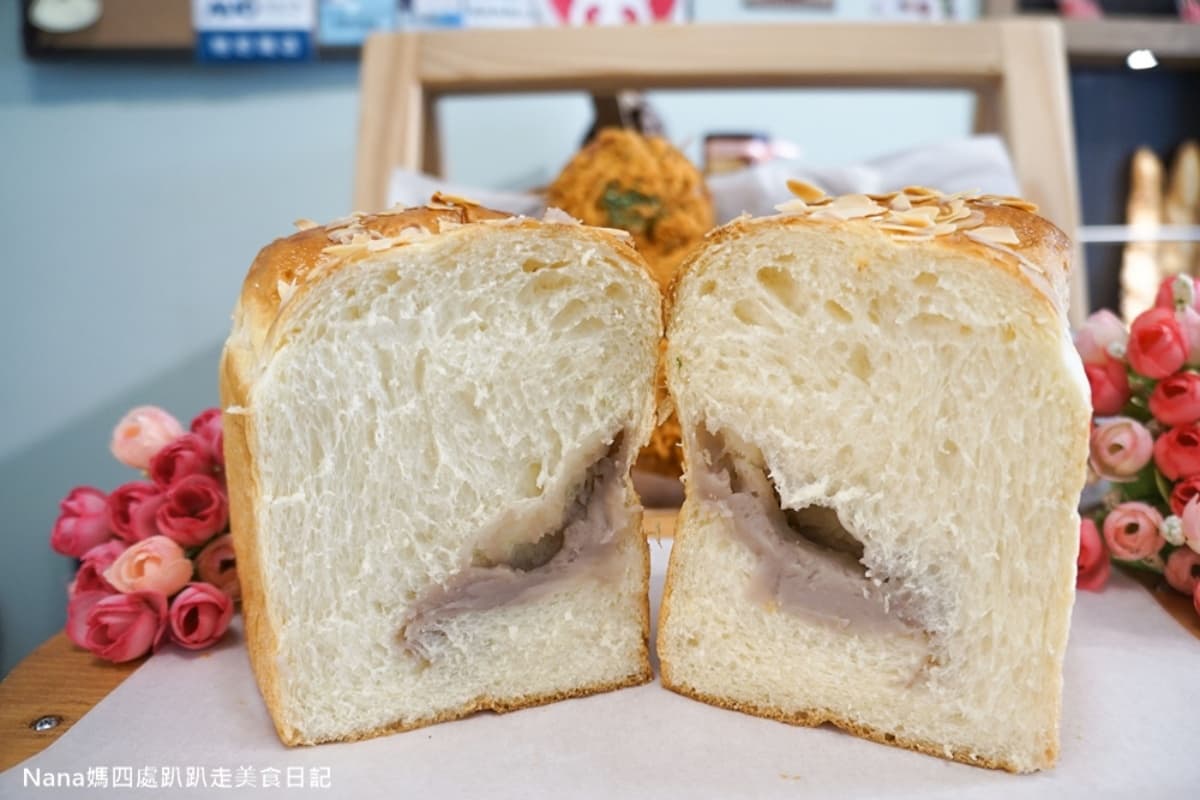 在家享用飯店級麵包!歐式烘焙坊「防疫箱」只要354元,先嗑Q勁墨魚包、大甲芋泥吐司 在家享用飯店級麵包!歐式烘焙坊「防疫箱」只要354元,先嗑Q勁墨魚包、大甲芋泥吐司