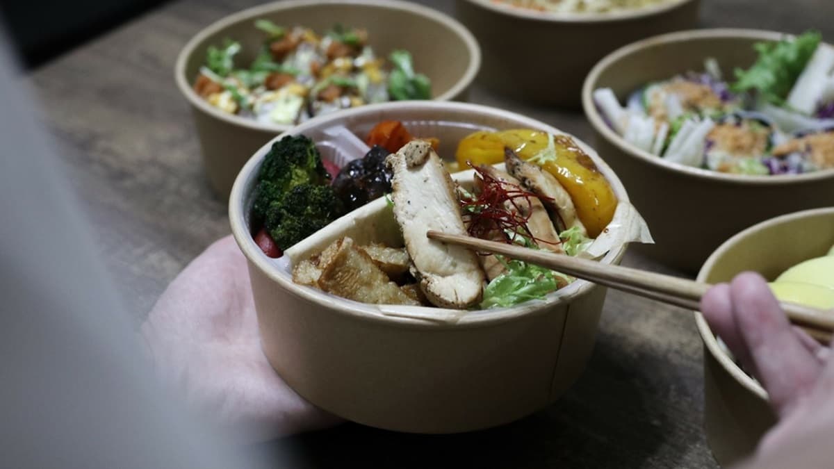 Google評價4.9星!高人氣蔬食料理外帶先嗑「炙燒紫蘇卷」,超美味肉桂卷是意外重頭戲 Google評價4.9星!高人氣蔬食料理外帶先嗑「炙燒紫蘇卷」,超美味肉桂卷是意外重頭戲