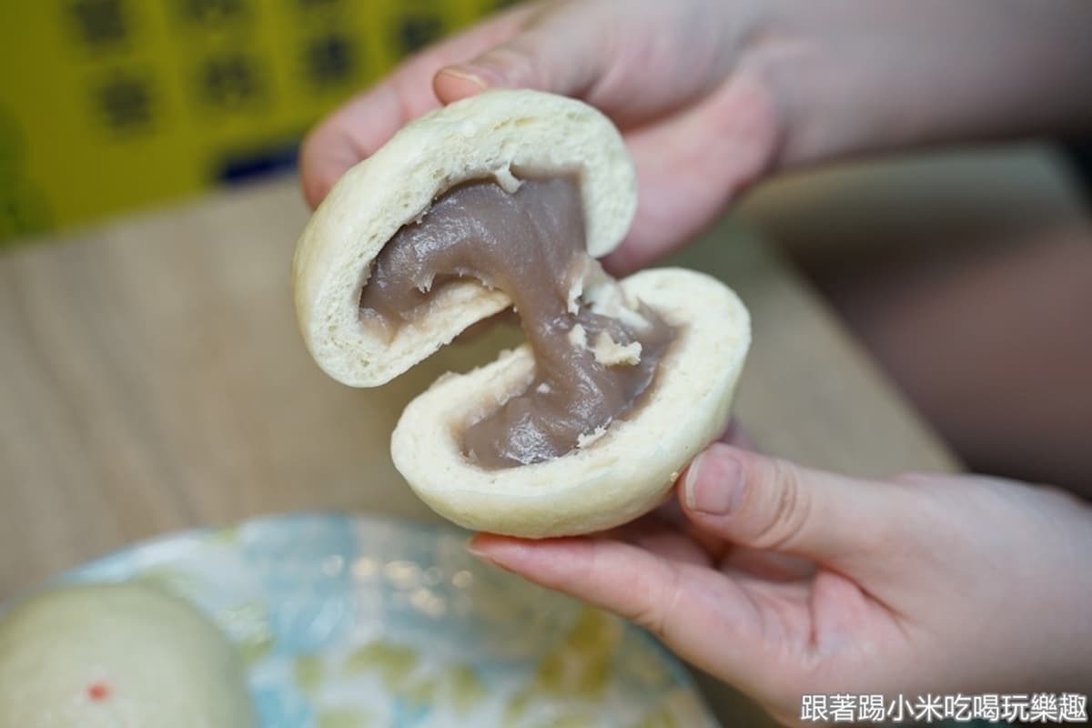 一出爐就秒殺!噴汁「鮮肉包」1個只要17元,嘗鮮必試牽絲芋泥、四季豆冬粉 一出爐就秒殺!噴汁「鮮肉包」1個只要17元,嘗鮮必試牽絲芋泥、四季豆冬粉