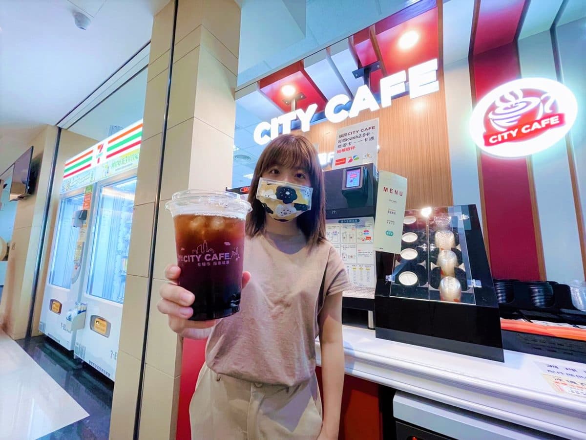 7-11也能外送了!用Uber Eats只要5折,還能35秒自製1杯CITY咖啡 7-11也能外送了!用Uber Eats只要5折,還能35秒自製1杯CITY咖啡
