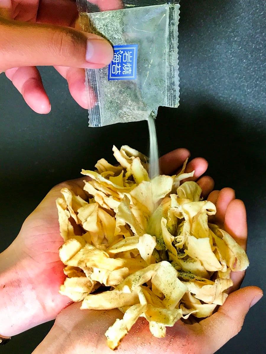 快衝第二波!台南「捐血美食祭」必換這5家:百年花生糖、路邊攤版肯德基、芒果瀑布冰 快衝第二波!台南「捐血美食祭」必換這5家:百年花生糖、路邊攤版肯德基、芒果瀑布冰