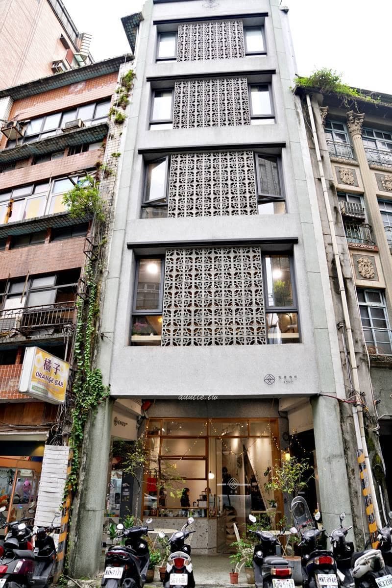 復古水水快收!美拍老宅咖啡廳必點香辣「XO醬拌麵」,還能吃秒殺級名店「金萱茶千層」 復古水水快收!美拍老宅咖啡廳必點香辣「XO醬拌麵」,還能吃秒殺級名店「金萱茶千層」