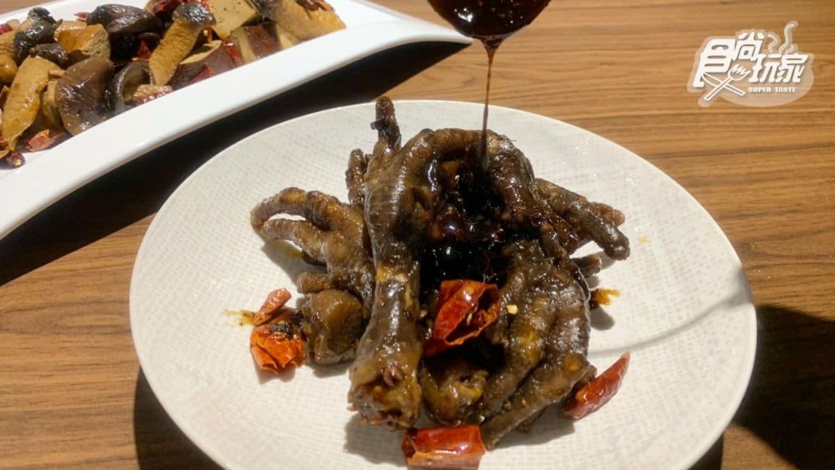 【新開店】嗜辣控先收下!超人氣私廚賣「蜀麻枋麻辣滷味」,首推桂丁雞雞腳、翅小腿 【新開店】嗜辣控先收下!超人氣私廚賣「蜀麻枋麻辣滷味」,首推桂丁雞雞腳、翅小腿