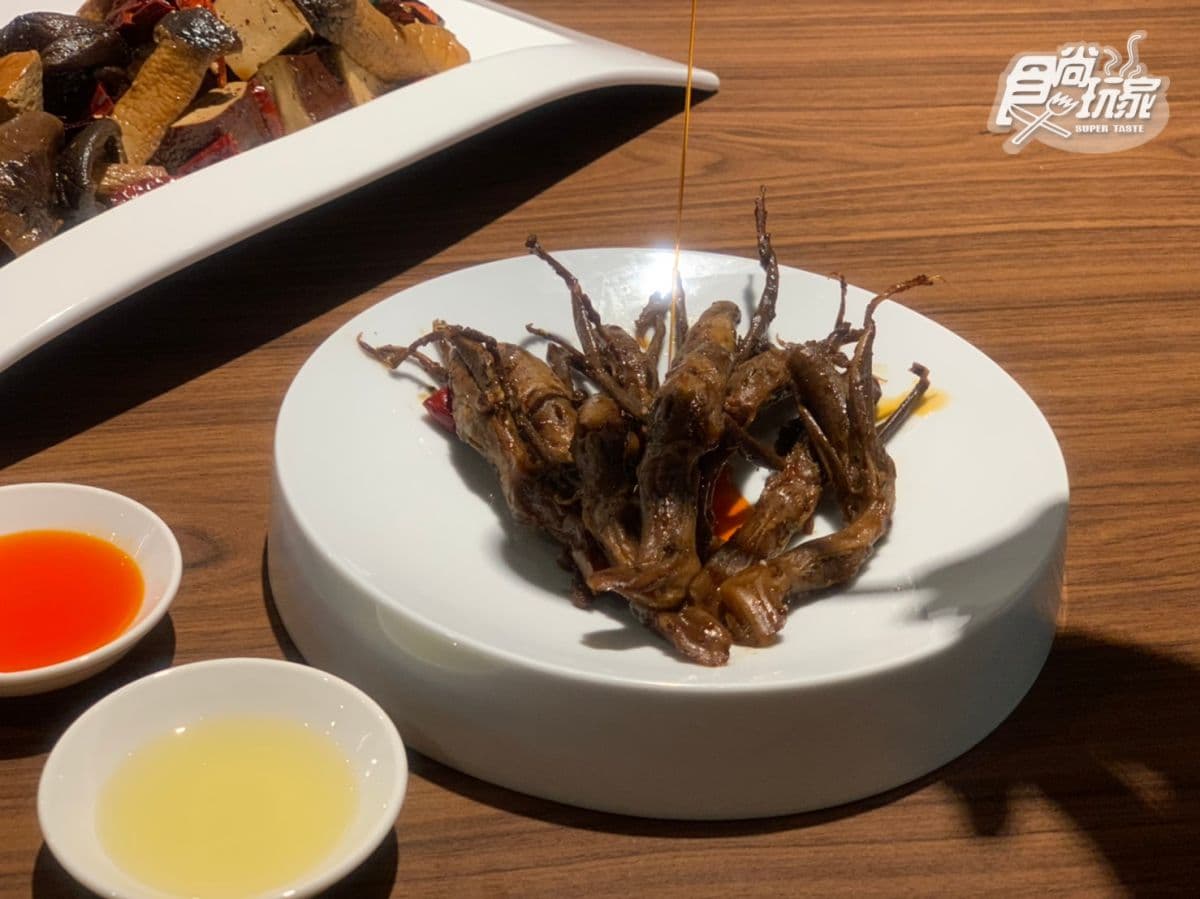 【新開店】嗜辣控先收下!超人氣私廚賣「蜀麻枋麻辣滷味」,首推桂丁雞雞腳、翅小腿 【新開店】嗜辣控先收下!超人氣私廚賣「蜀麻枋麻辣滷味」,首推桂丁雞雞腳、翅小腿