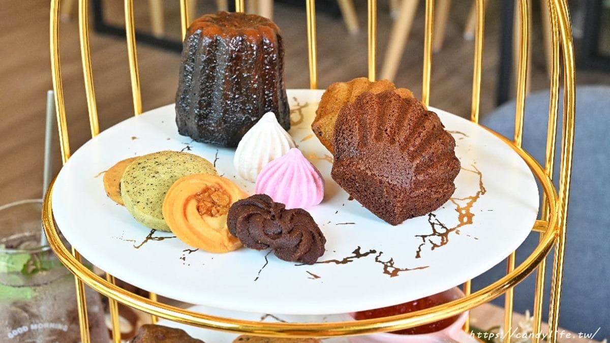 1顆只要10元!「手作司康」先嗑濃郁泰奶、抹茶口味,鹹點必嘗「金沙豆腐派」 1顆只要10元!「手作司康」先嗑濃郁泰奶、抹茶口味,鹹點必嘗「金沙豆腐派」