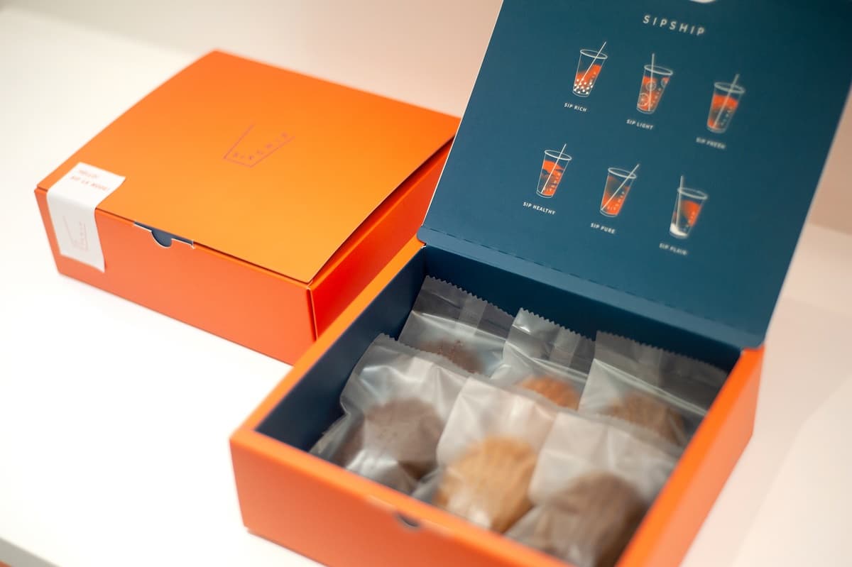 【新開店】手搖飲買一送一!純白風「SIPSHIP緒緒」登場:奶蓋重乳拿鐵、瓶裝氣泡大推 【新開店】手搖飲買一送一!純白風「SIPSHIP緒緒」登場:奶蓋重乳拿鐵、瓶裝氣泡大推