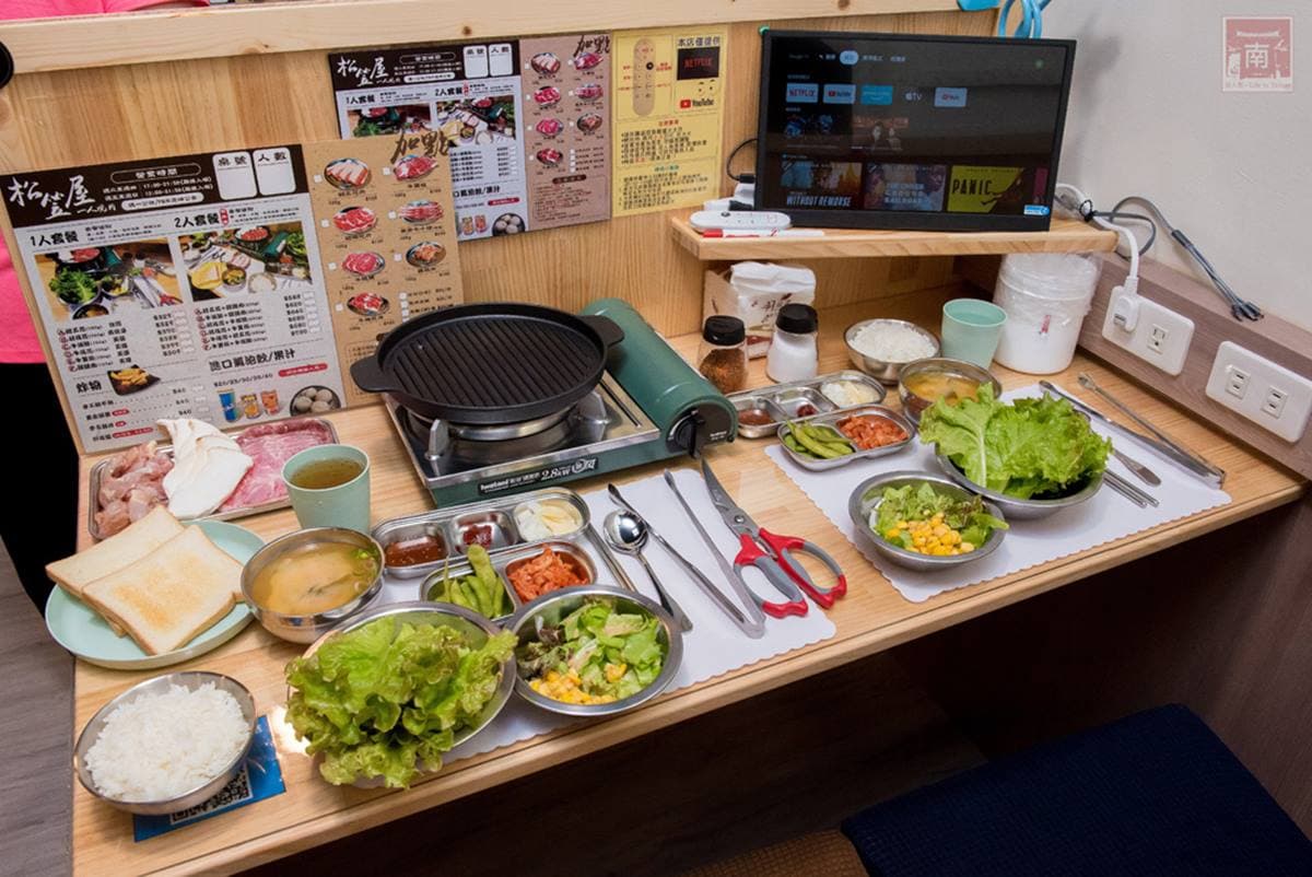 全台最爽單人燒肉!339元起獨享小包廂上網、看電視,冰淇淋、飲料無限供應 全台最爽單人燒肉!339元起獨享小包廂上網、看電視,冰淇淋、飲料無限供應