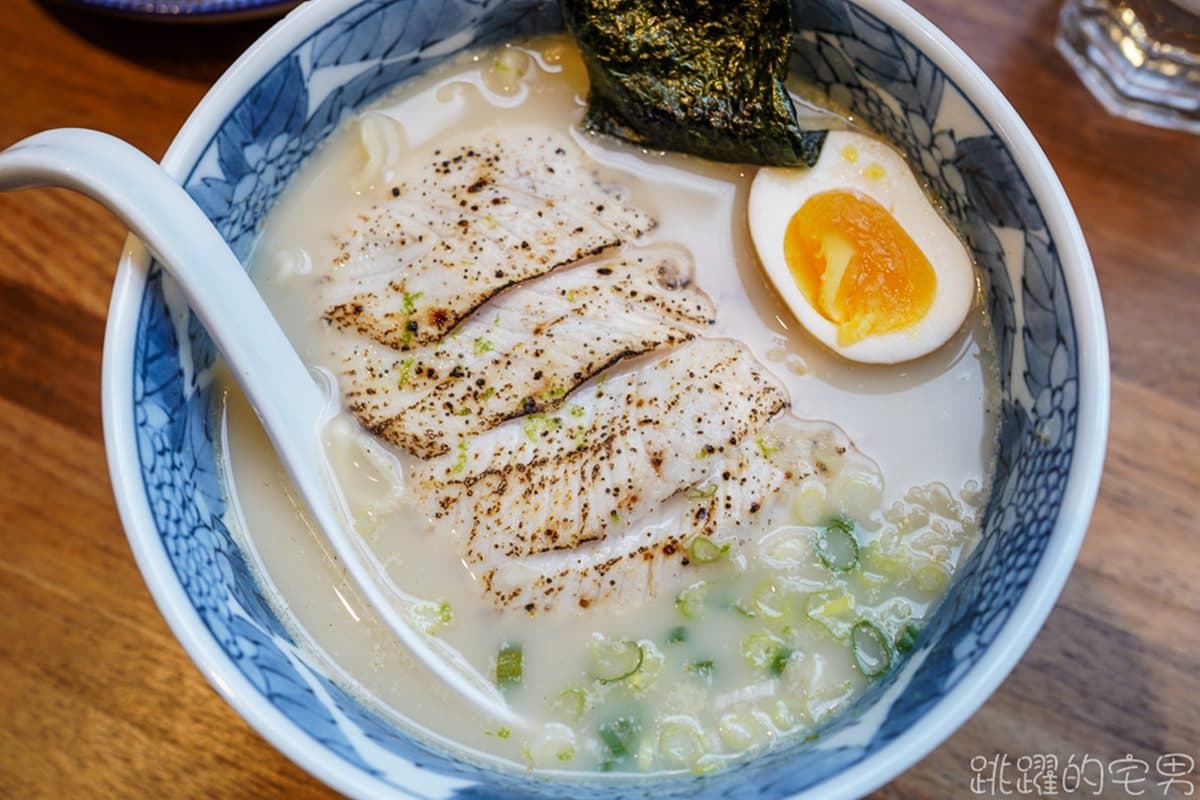定置漁場直送海鮮!「鬼頭刀拉麵」湯、麵都能無限續,「蝦醬炸透抽」吃得到滿滿鮮味 定置漁場直送海鮮!「鬼頭刀拉麵」湯、麵都能無限續,「蝦醬炸透抽」吃得到滿滿鮮味