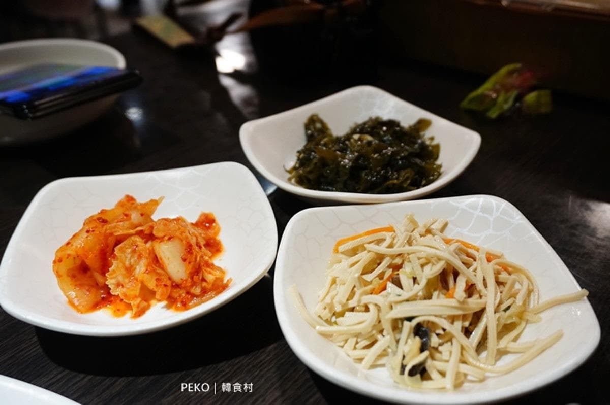CP值破表!道地韓式料理內用湯品、紫米飯無限續,必點大分量「部隊鍋」酸辣超過癮 CP值破表!道地韓式料理內用湯品、紫米飯無限續,必點大分量「部隊鍋」酸辣超過癮