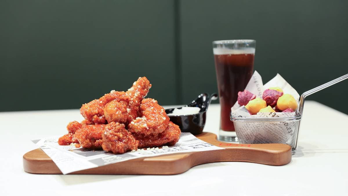 bb.q CHICKEN(桃園統領廣場店)