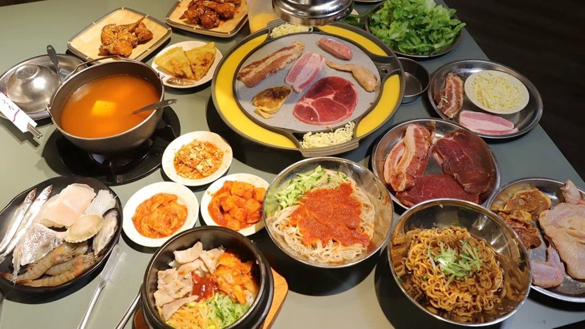 【新開店】CP值超高!道地「韓式烤肉+火鍋」吃到飽只要398元,先嗑Q嫩三層肉、辣拌麵 【新開店】CP值超高!道地「韓式烤肉+火鍋」吃到飽只要398元,先嗑Q嫩三層肉、辣拌麵