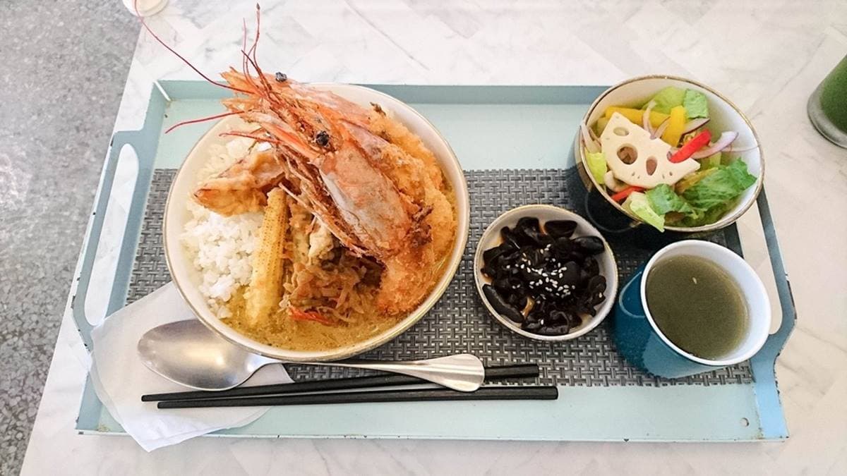 熨斗目花珈琲 珈哩WUDAO cafe img