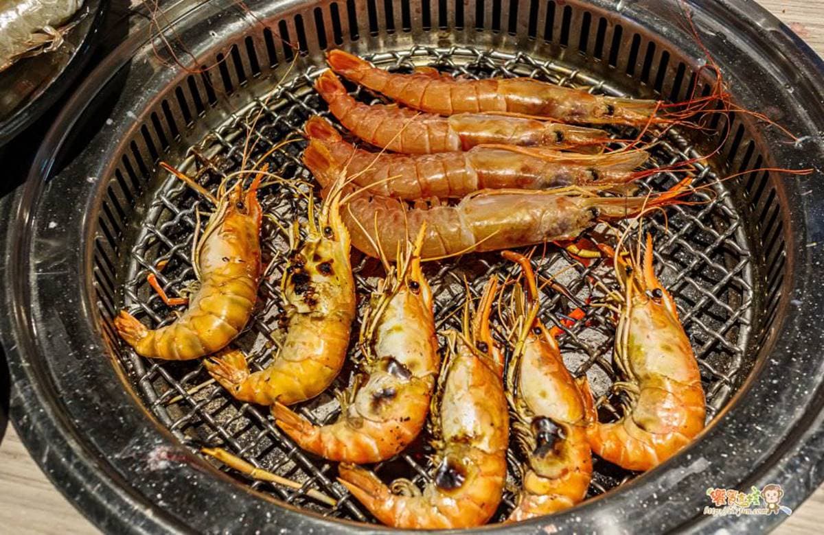 超澎派!中部6家高CP值燒烤吃到飽:爽嗑150種食材、現撈泰國蝦、頂級和牛 超澎派!中部6家高CP值燒烤吃到飽:爽嗑150種食材、現撈泰國蝦、頂級和牛